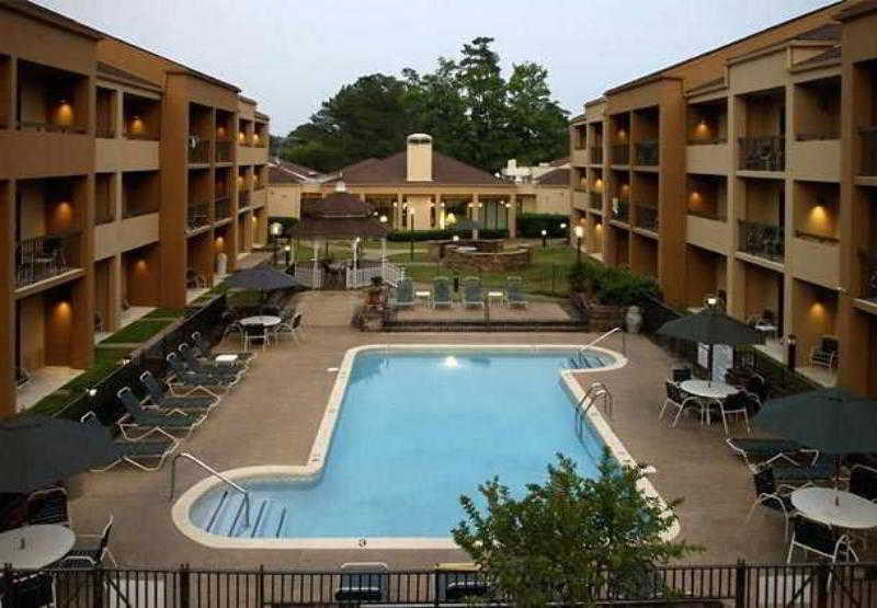 Courtyard By Marriott Memphis East/Park Avenue Hotel Facilities photo